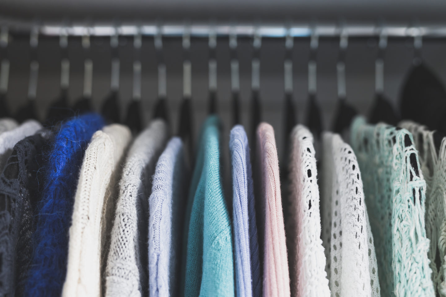 How To Organize A Small Closet With Lots Of Clothes 