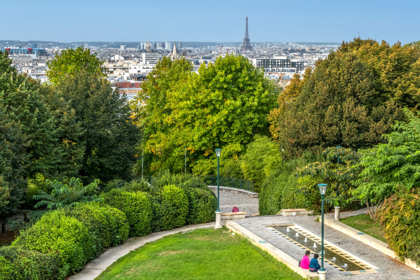 Best Viewpoints In Paris: The park of Belleville with the panorama of Paris in the background