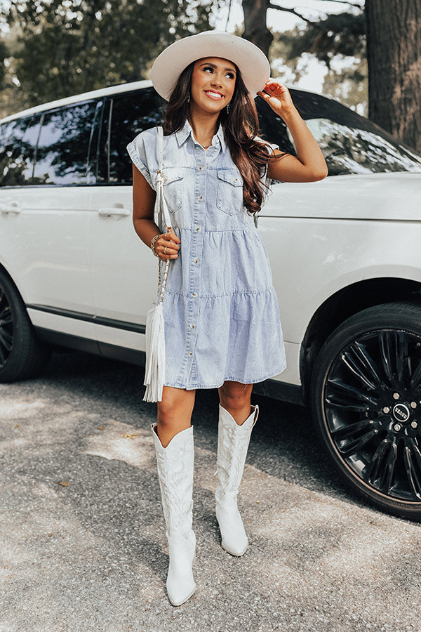 Nashville Outfit Ideas For Summer: Cute Denim Dress 