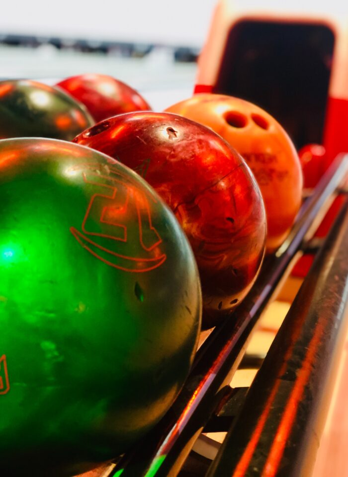 Bowling Puns, Jokes And Team Names That’ll Make You Roll in Laughter