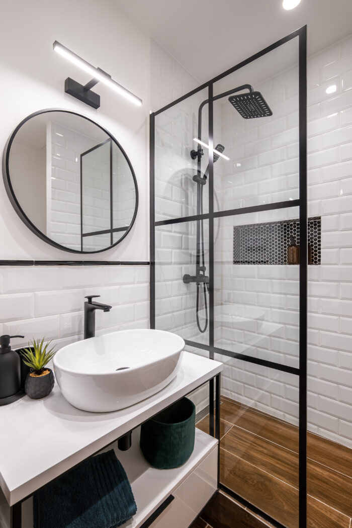 Aesthetic Bathroom Decor Ideas And Inspirations For Your Next Bathroom Makeover - Glory of the Snow