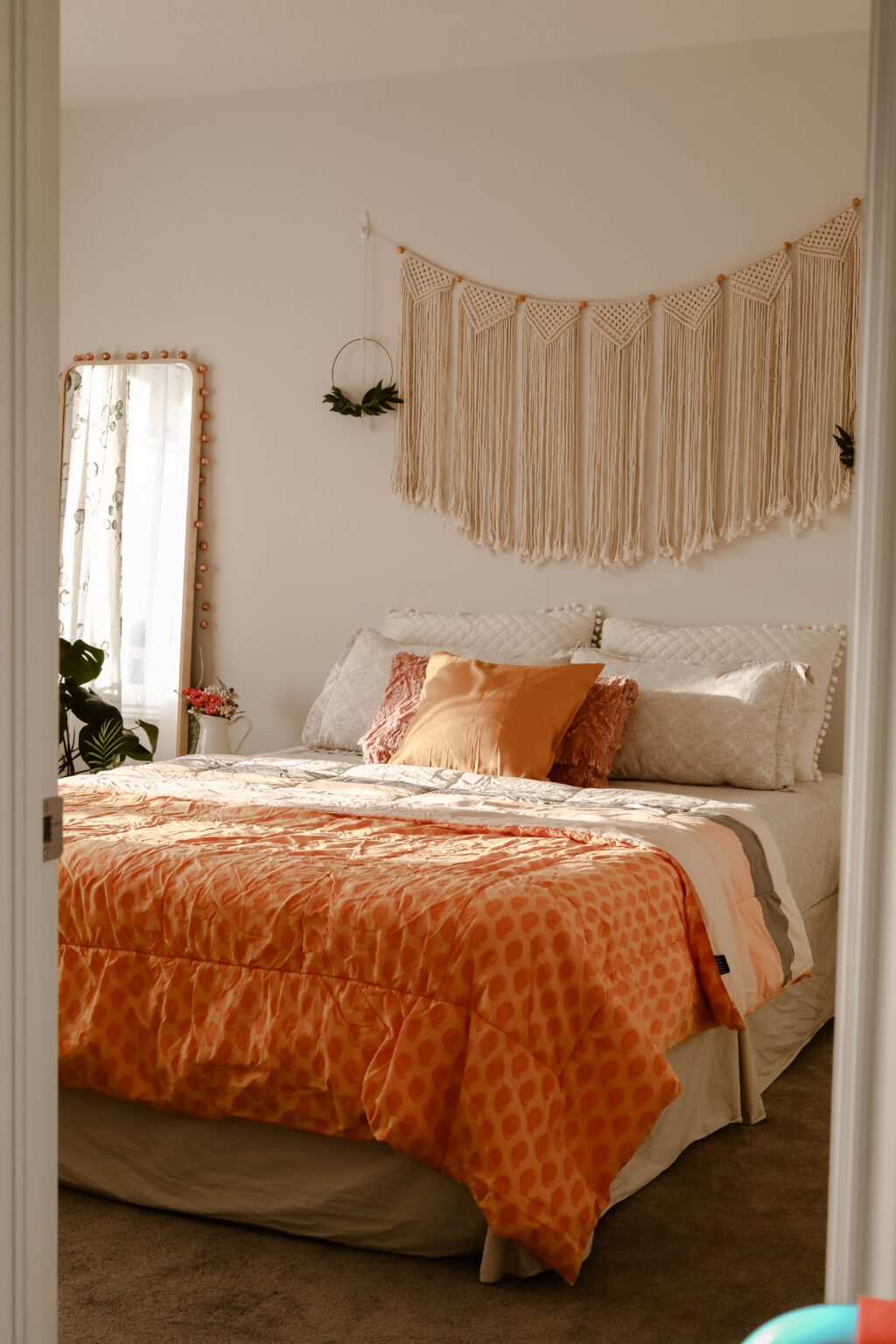 20+ Cute Boho Bedroom Ideas For Your Apartment - Glory of the Snow