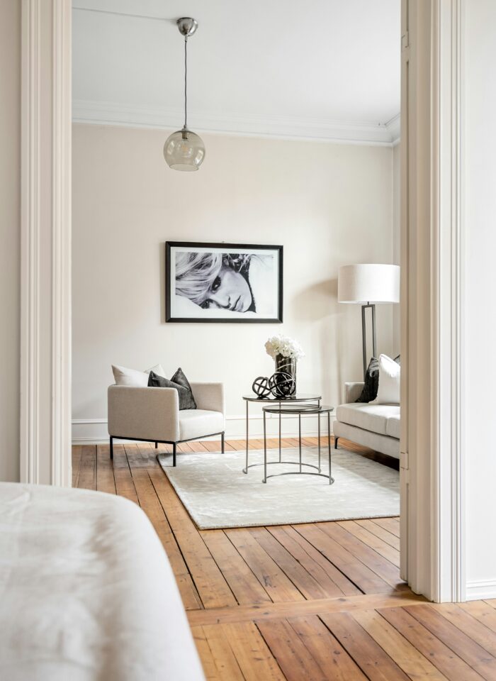 Creating Space And Clarity In A Modern Home 