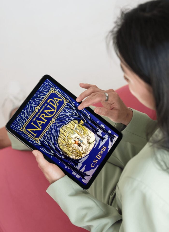 Why Digital Libraries Encourage Experimental Reading