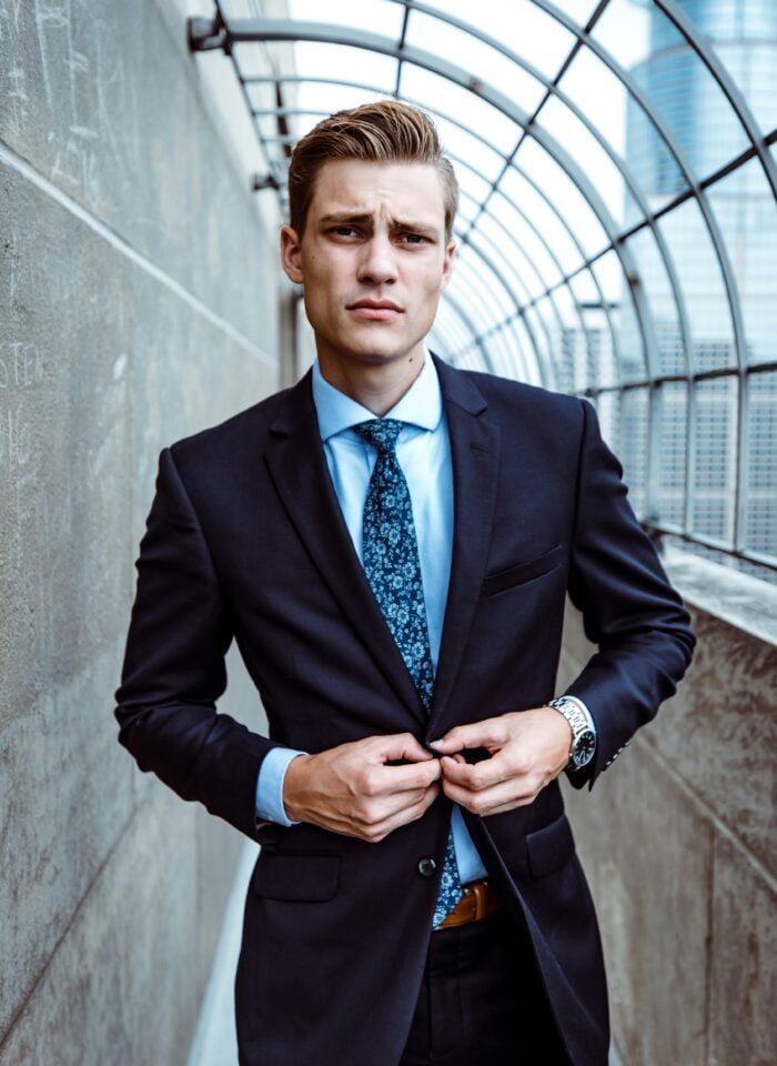 How To Dress Professionally Without Looking Boring
